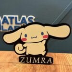 Sevimli Cinnamoroll 3D Tablo – Kişiye Özel İsimli Çocuk Odası Dekoru