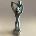 Baba ve Çocuk Figürlü Dekoratif Obje – 13,5 cm 3D Baskı Hediyelik – Babalar Günü İçin Özel Tasarım