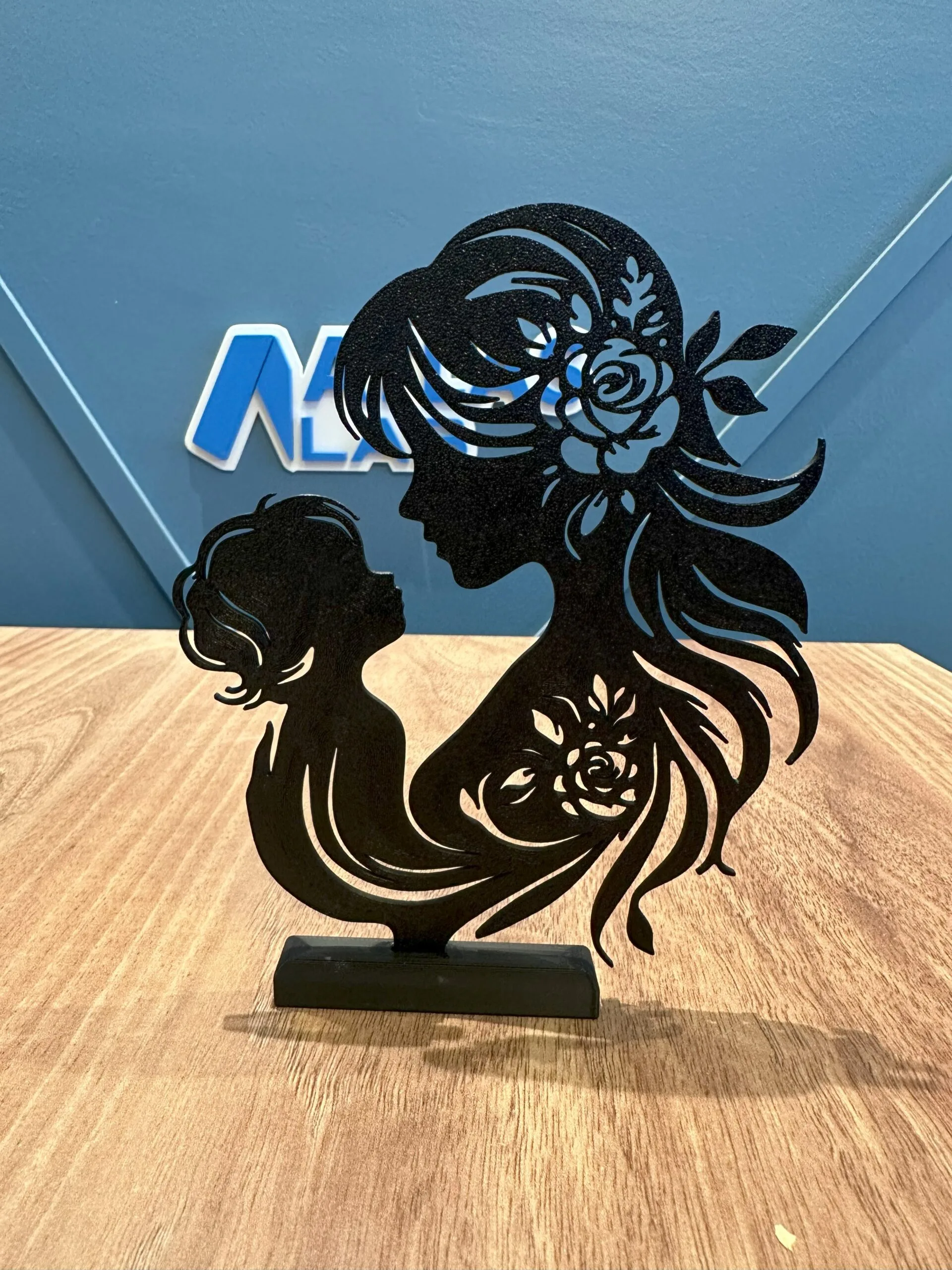 Anne & Bebek Dekoratif Obje | Anneler Günü Hediyesi | Sevgi ve Bağ Temalı El Yapımı Tasarım - Görsel 2