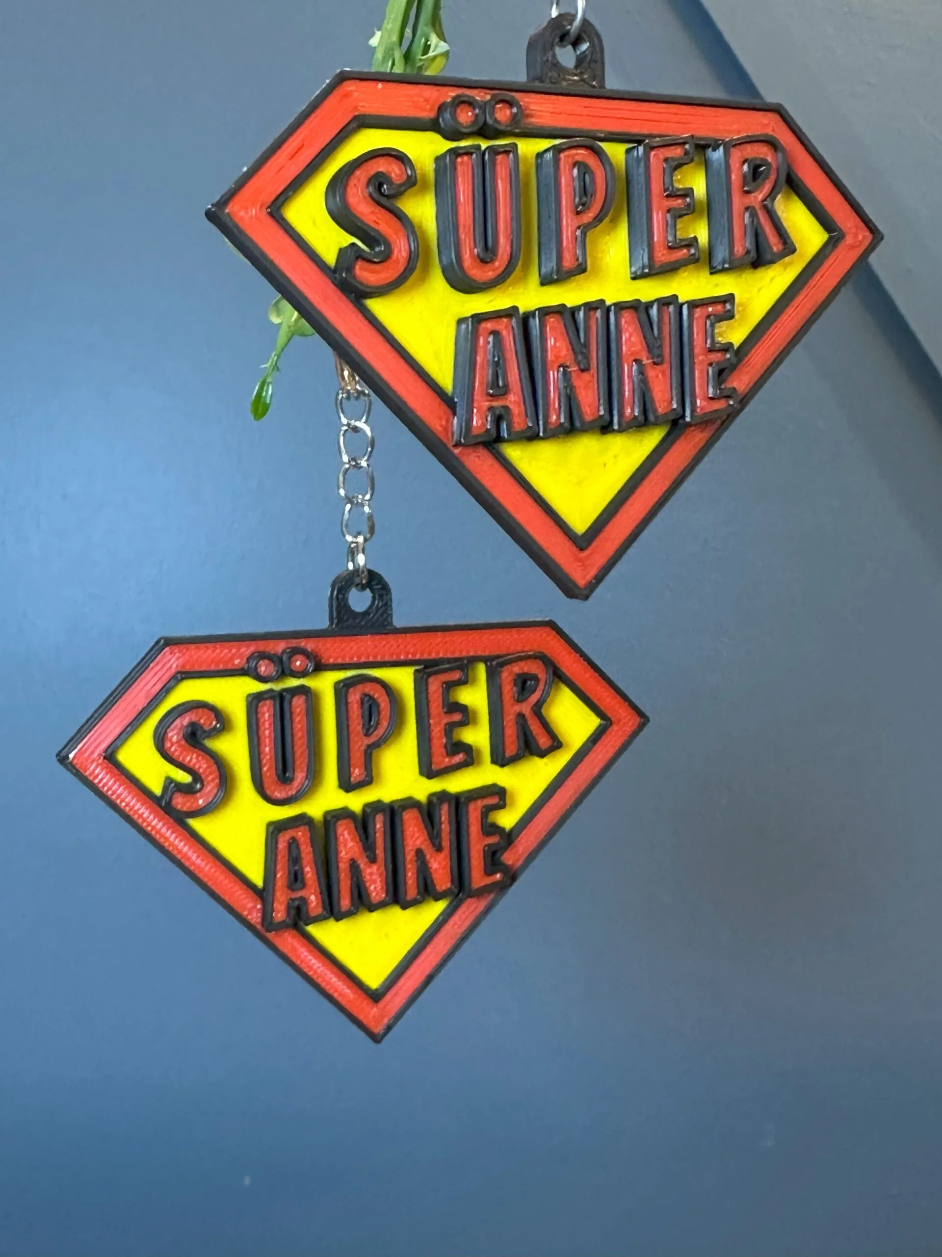 Süper Anne Anahtarlık | Anneler Günü Hediyesi | Eğlenceli & Anlamlı Tasarım 3D Baskı - Görsel 5